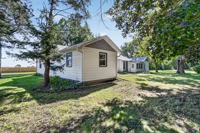 3225 S Weldon Road, Rockford, IL 61102 - Photo 39