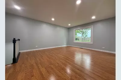 2341 Leeward Lane, Hanover Park, IL 60133 - Photo 3