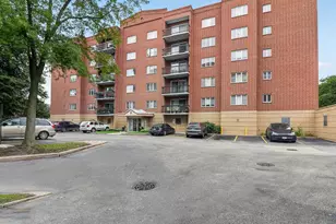 1470 Jefferson St, Des Plaines, IL 60016 - Photo 1