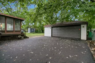 22720 Ridgeway Ave, Richton Park, IL 60471 - Photo 27