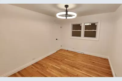 7034 W 63rd Place, Chicago, IL 60638 - Photo 23