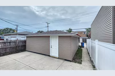 7034 W 63rd Place, Chicago, IL 60638 - Photo 39