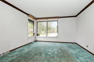 3407 Hickory Ln, Hazel Crest, IL 60429 - Photo 7
