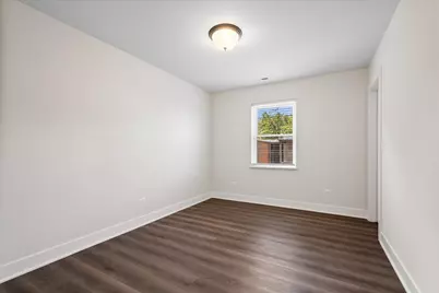2314 W Arthur Avenue #4, Chicago, IL 60645 - Photo 11