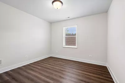 2314 W Arthur Avenue #4, Chicago, IL 60645 - Photo 13