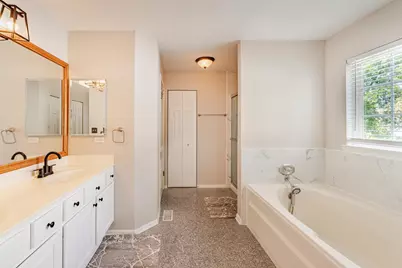 1265 Dunbarton Drive, Aurora, IL 60502 - Photo 17
