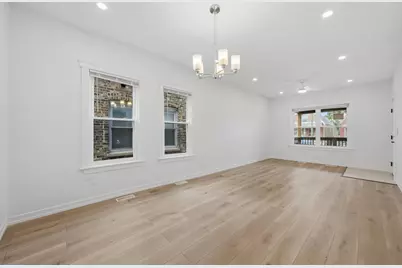 1109 N Kedvale Avenue #1, Chicago, IL 60651 - Photo 5