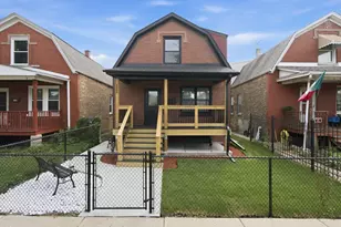 1109 N Kedvale Ave, Chicago, IL 60651 - Photo 1