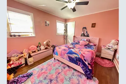 9133 S Hamlin Avenue, Evergreen Park, IL 60805 - Photo 5