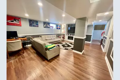 9133 S Hamlin Avenue, Evergreen Park, IL 60805 - Photo 19