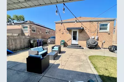 9133 S Hamlin Avenue, Evergreen Park, IL 60805 - Photo 23
