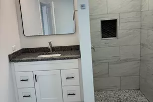 10920 S Wabash Ave, Chicago, IL 60628 - Photo 11