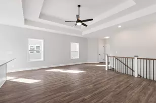 2206 Maggie Ln, Sycamore, IL 60178 - Photo 9