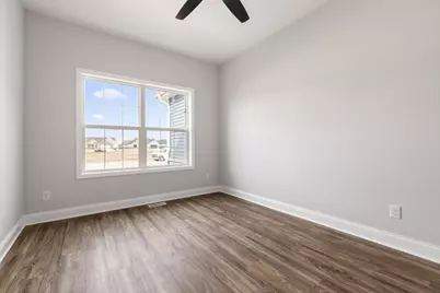 2206 Maggie Lane, Sycamore, IL 60178 - Photo 5