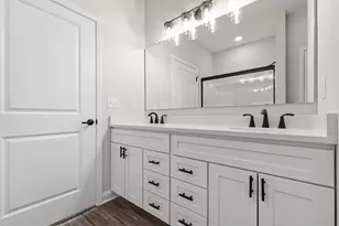 2206 Maggie Ln, Sycamore, IL 60178 - Photo 29