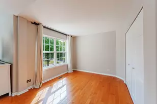 1265 Dunbarton Dr, Aurora, IL 60502 - Photo 15