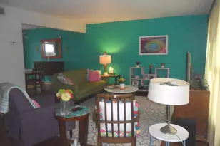 8501 S Kean Ave, Hickory Hills, IL 60457 - Photo 11