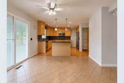 6582 Tealwood Drive, Lisle, IL 60532 - Photo 7