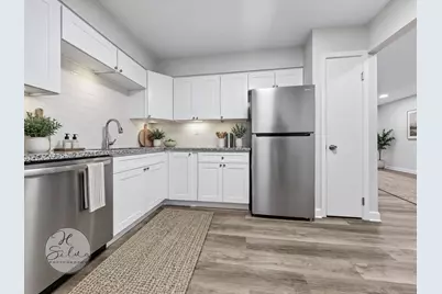 131 W Ellis Avenue #21, Libertyville, IL 60048 - Photo 7