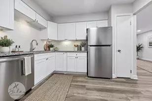 131 W Ellis Ave, Libertyville, IL 60048 - Photo 7