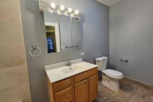 6604 Roosevelt Rd, Oak Park, IL 60304 - Photo 7