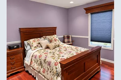 410 Thornwood Way, South Elgin, IL 60177 - Photo 17