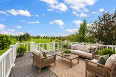 527 Mallard Point Drive, North Aurora, IL 60542 - Photo 35