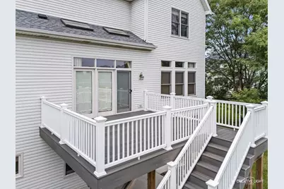 527 Mallard Point Drive, North Aurora, IL 60542 - Photo 39