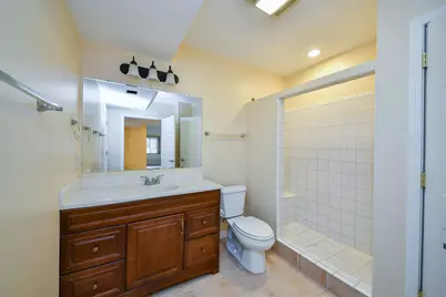 527 Mallard Point Drive, North Aurora, IL 60542 - Photo 33