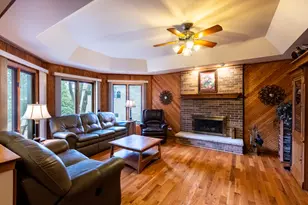 855 63rd St, La Grange Highlands, IL 60525 - Photo 3
