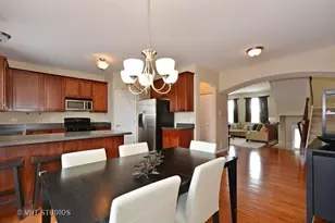 1949 Oxley Cir, Naperville, IL 60563 - Photo 7