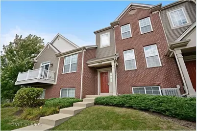 1949 Oxley Circle #1949, Naperville, IL 60563 - Photo 1