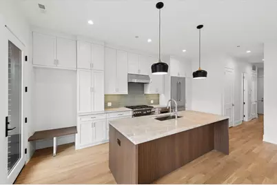 3820 N Damen Avenue #2, Chicago, IL 60618 - Photo 3