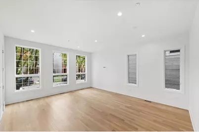 3820 N Damen Avenue #1, Chicago, IL 60618 - Photo 3
