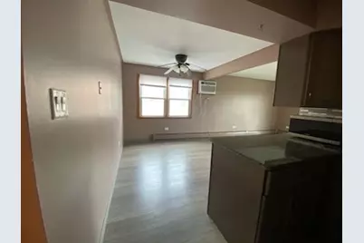 7816 W 79 Place #2, Bridgeview, IL 60455 - Photo 3