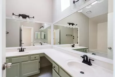 5 Marion Lane, Streamwood, IL 60107 - Photo 13