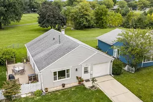 120 Braeburn Rd, Montgomery, IL 60538 - Photo 3