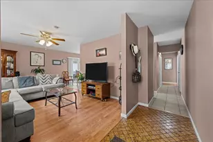 120 Braeburn Rd, Montgomery, IL 60538 - Photo 7
