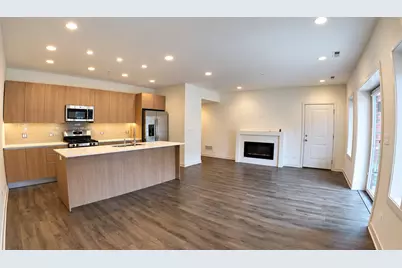 8467 Grand Avenue #102, River Grove, IL 60171 - Photo 3