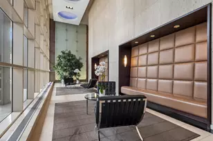 5320 N Sheridan Rd, Chicago, IL 60640 - Photo 3