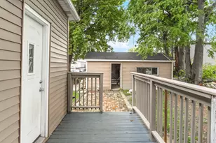 502 S Madison St, Bloomington, IL 61701 - Photo 5