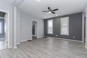 502 S Madison St, Bloomington, IL 61701 - Photo 15