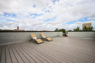 1504 W Walton St, Chicago, IL 60642 - Photo 25
