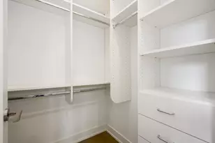 1504 W Walton St, Chicago, IL 60642 - Photo 19