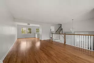 1505 E Michele Dr, Palatine, IL 60074 - Photo 5