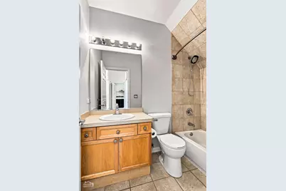 7768 N Sheridan Road #1, Chicago, IL 60626 - Photo 19