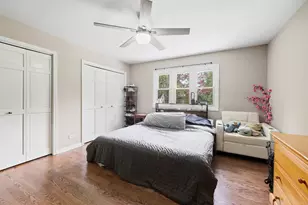 10 Americana Ct, Roselle, IL 60172 - Photo 27