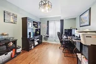 10 Americana Ct, Roselle, IL 60172 - Photo 11