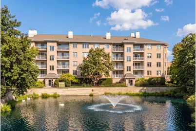 1761 Pavilion Way #308, Park Ridge, IL 60068 - Photo 3