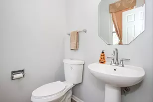 28903 Bayberry Ct, Lakemoor, IL 60051 - Photo 11